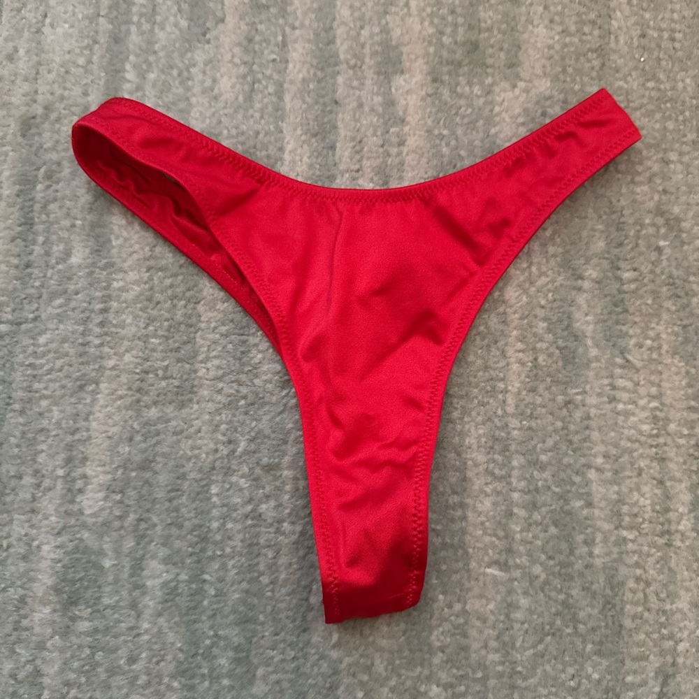 Sommer Swim- XS M Red Triangle Bikini Set - Women Swim Bikini - Picture 4 of 6